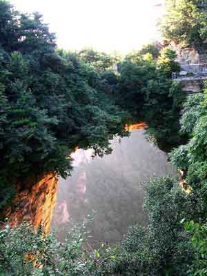 張家界、袁家界、天子山、武陵源二晚二日游